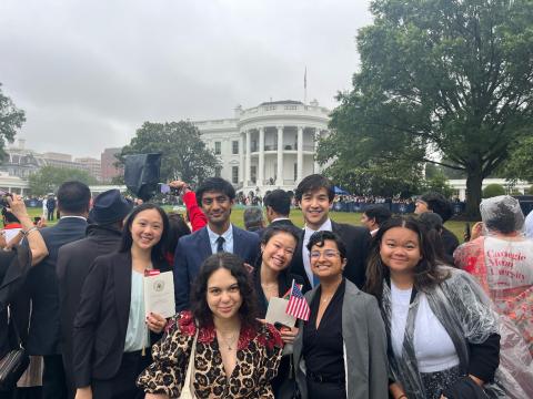 UNH students at White House