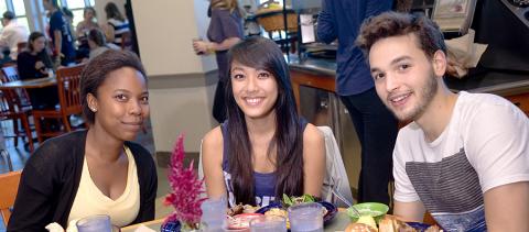 Students Eating During the Summer