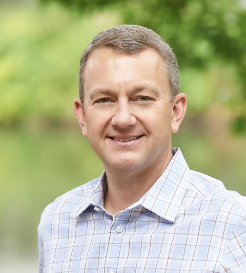 Steve Singlar headshot