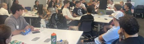 students at I&IS meeting