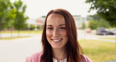 Smiling Fulbright recipient
