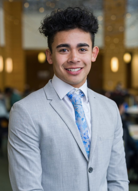 Adrian Sutton, Gilman Scholar