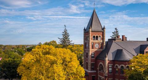 UNH Thompson Hall tower in the autumn