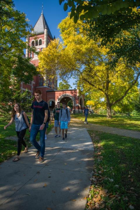 Students walking by Thompson Hall