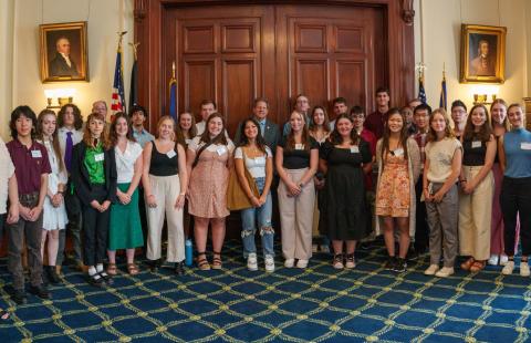Fall 2023 Incoming Hamel Scholars meet Governor Chris Sununu