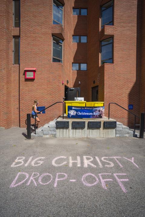 Move-In Big Christy Drop Off