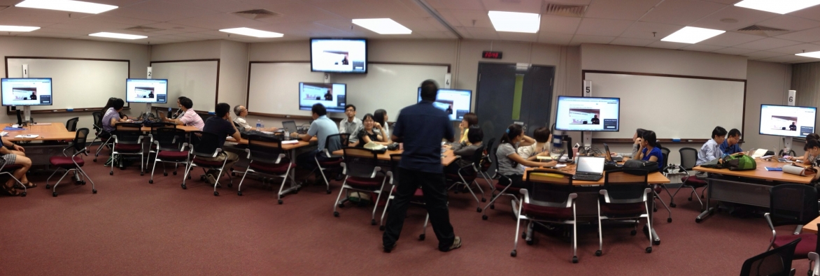 College students in a technology enabled active learning (TEAL) classroom.