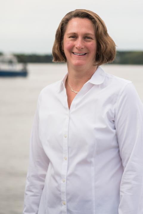 Headshot of Jennifer Miksis-Olds
