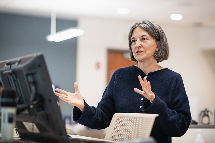 Serita Frey, 2025 Excellence in Research Award, COLSA
