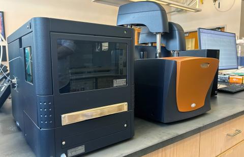 Isothermal titration calorimeter