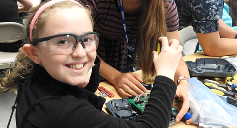 youth tech camp at UNH 