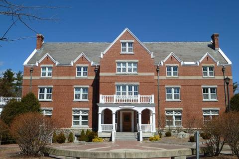 A photo of Smith Hall fron the front 