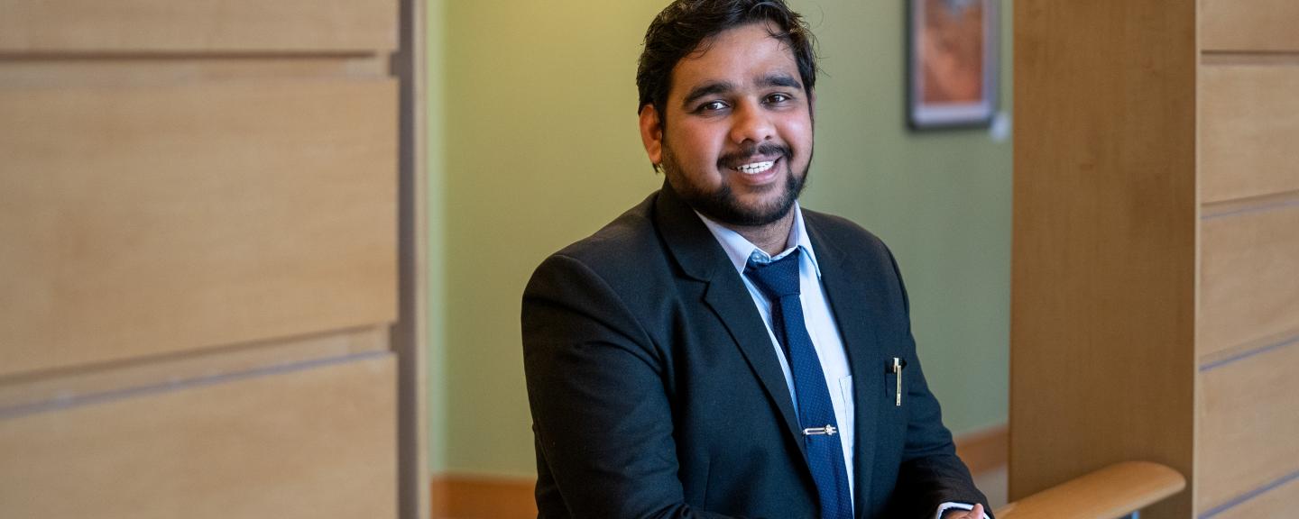 Naresh Rapolu ‘24G