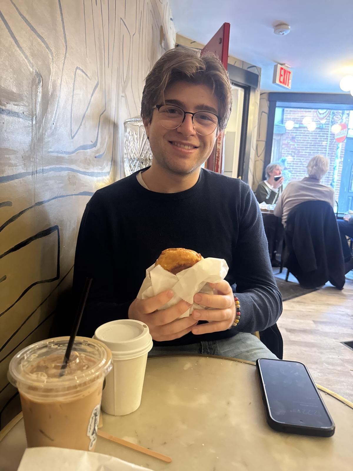 Yago eating bagel