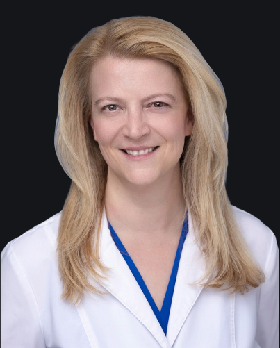 Headshot of uUNH almuni Lisa Hilpl