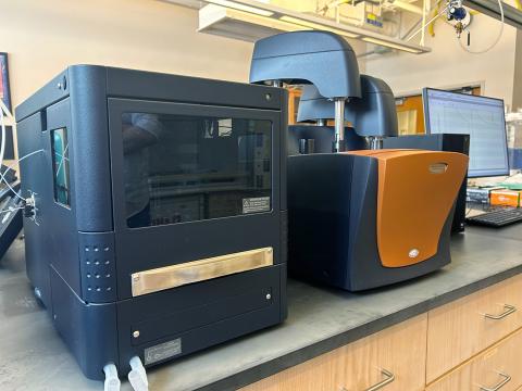 Isothermal titration calorimeter