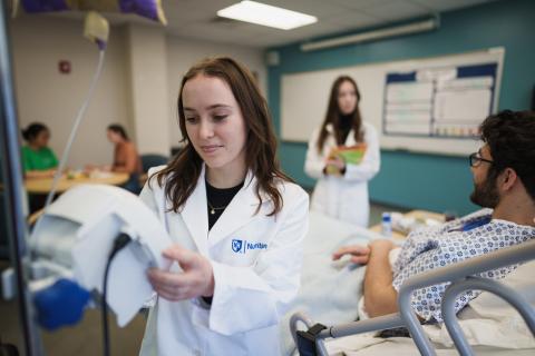 Nutrition Students in a Sim Lab