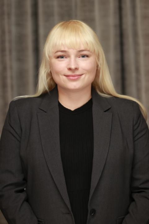 2023 McNair Scholar, Erin Luckern, professional attire
