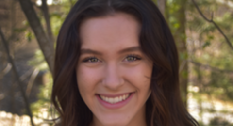 Gabi Sott Headshot 