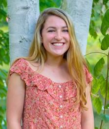 Ceara kelly Headshot