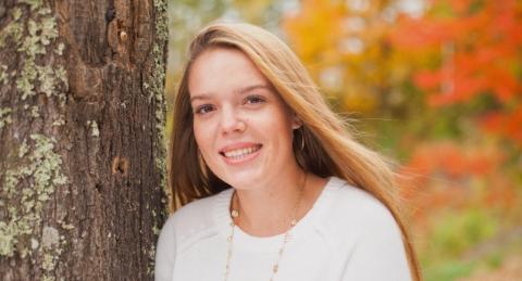 Maddie Beaton Headshot