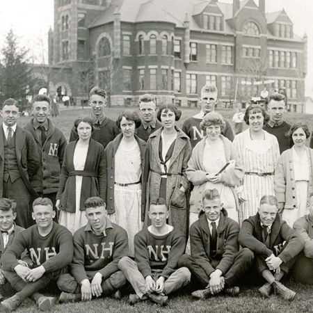 Vintage photo of UNH students in front of T-Hall
