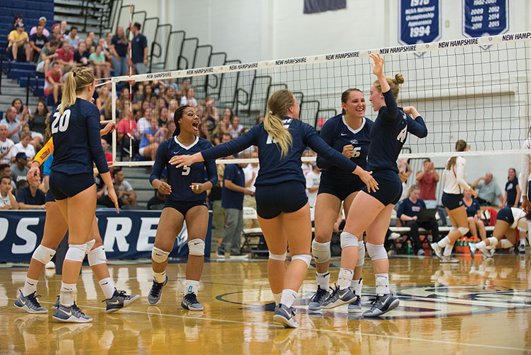 UNH women's volleyball team