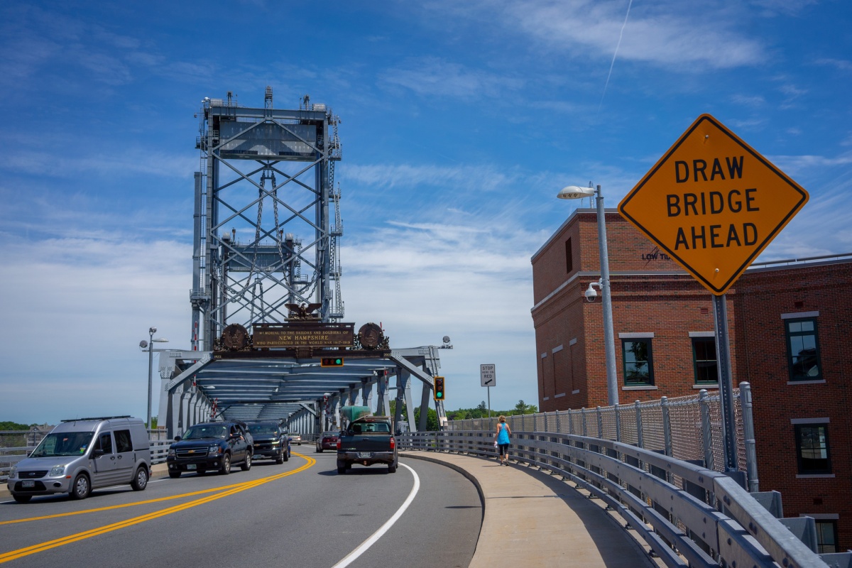 MemorialBridge-PortsmouthSide-752w