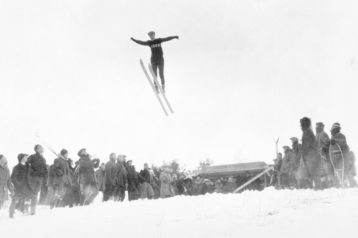 UNH ski jumper circa 1926