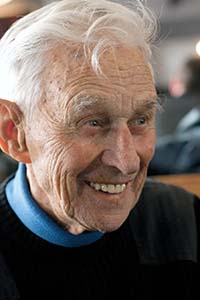 Nelson Bennett '40
