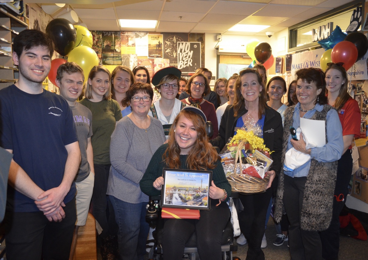 Abby Lehner '18 with her friends and family.