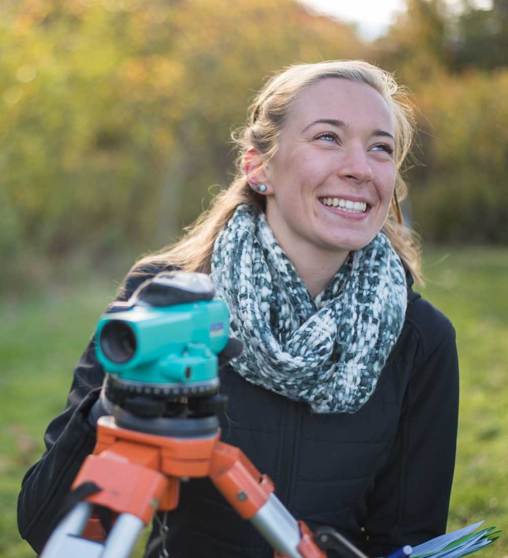 UNH student Sarah Jakositz