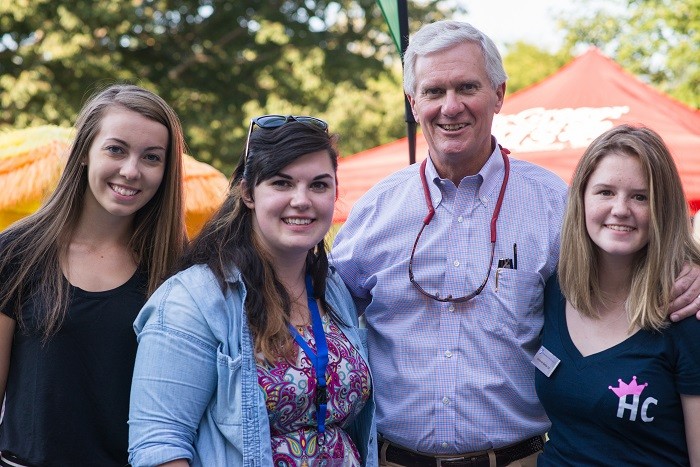 UNH President Mark Huddleston with students