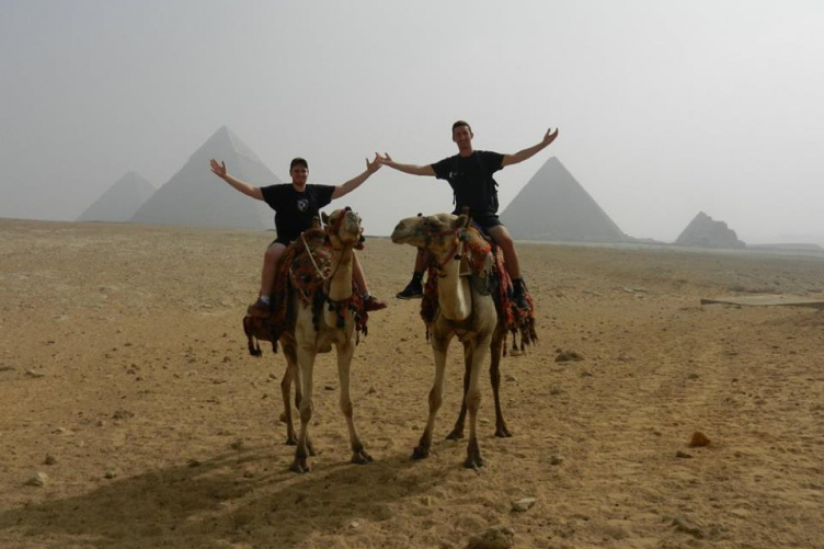 UNH students on camels 