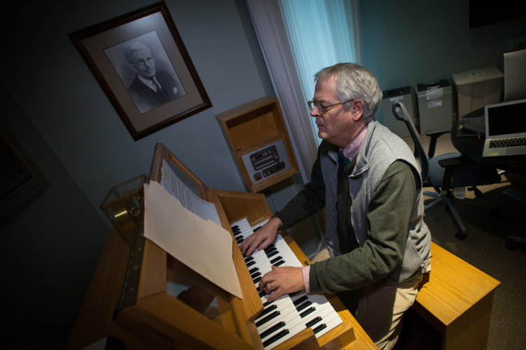 Peter Urquhart, associate professor of music at UNH and UNH's carilloneur