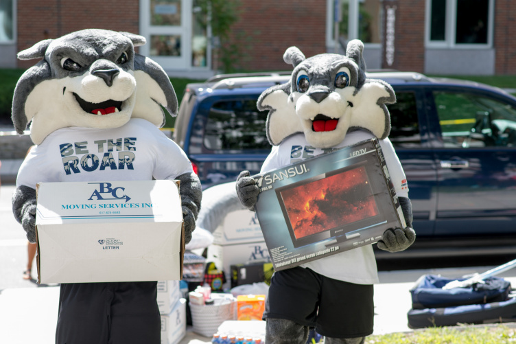 UNH's Wild E Cat and Gnarlz during move-in day