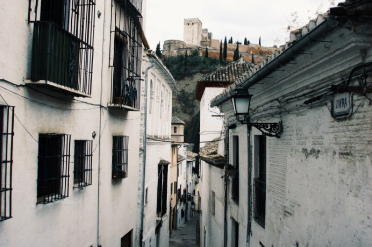buildings in Granada