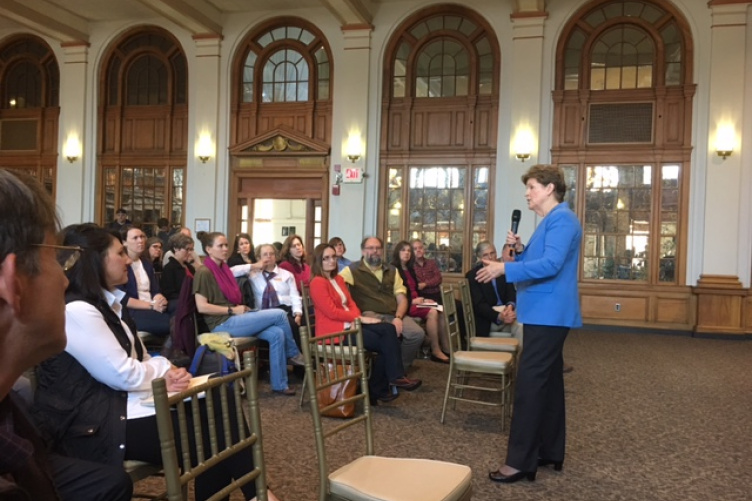 Senator Jeanne Shaheen addresses UNH faculty researchers in Huddleston Hall