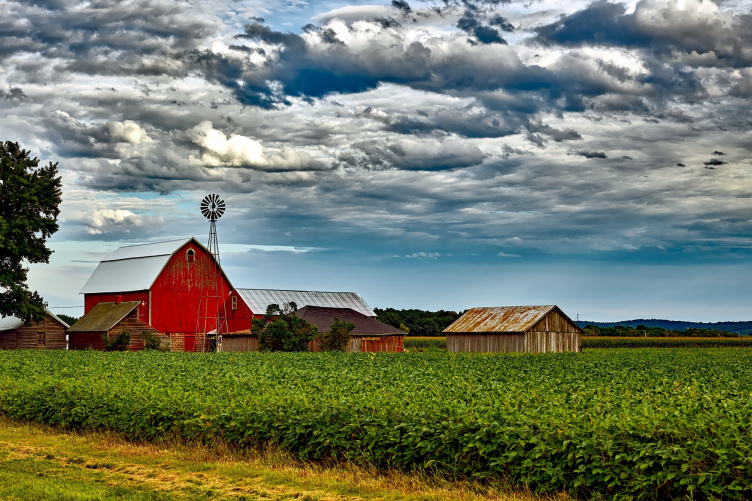 Image of a barn
