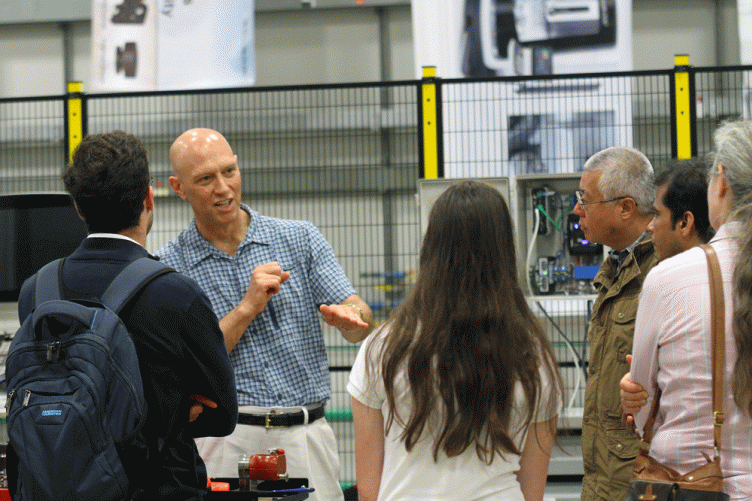 A tour of UNH's John Olson Advanced Manufacturing Lab