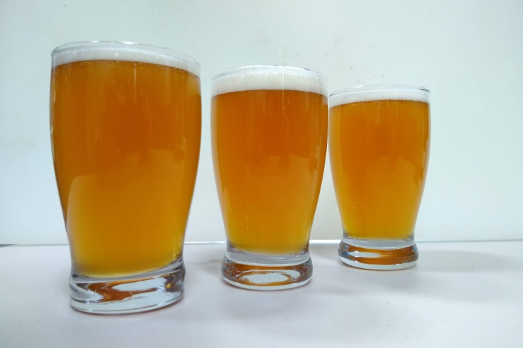 3 pint glasses of beer