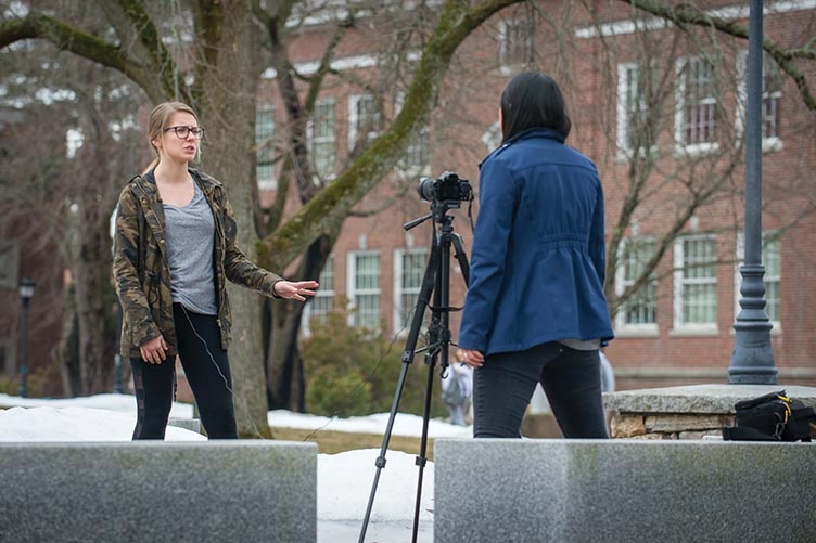 UNH journalism students