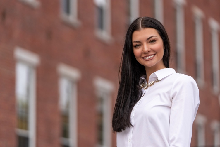 Kyleigh Cooley '21, business graduate at UNH Manchester