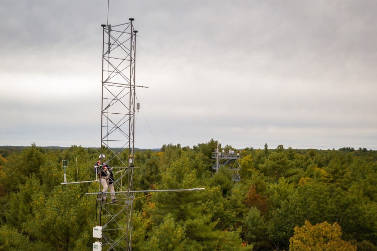 Image showing a tower used for measuring carbon sequestration in New Hampshire’s North Country.