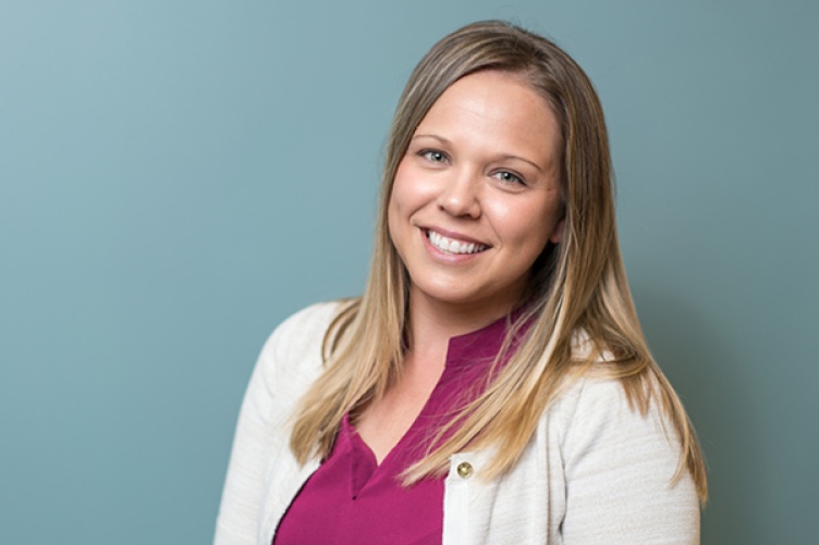Portrait of Holly Bross