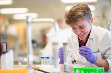 Thomas Gerton '23, biotechnology major, works in the lab at UNH Manchester