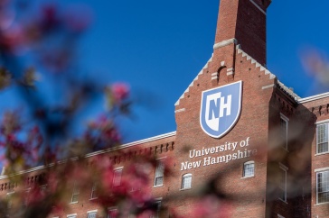 dean's list unh fall 2021