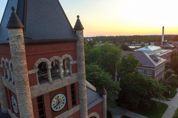 Thompson Hall at UNH