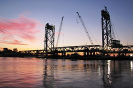 memorial bridge at dusk