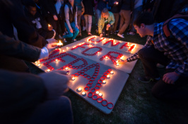 Candlelight vigil for Nepal eartquake